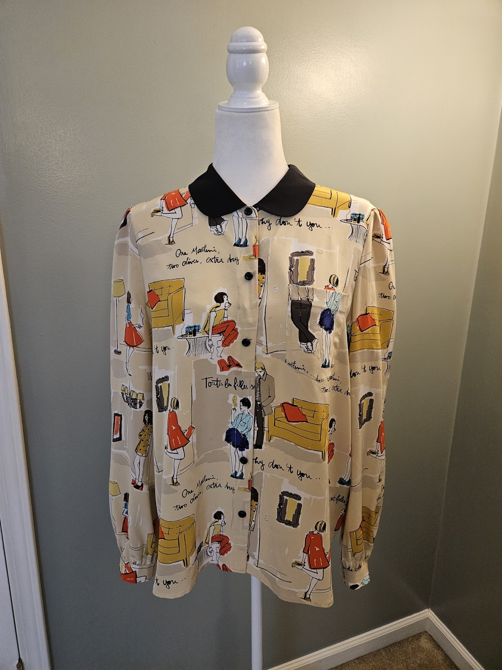 Kate Spade Button-Front Beige Illustration Print Shirt with Black Collar Size 14